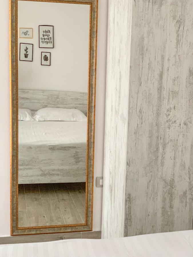Aqua Holiday Apartments Vlorë Eksteriør billede