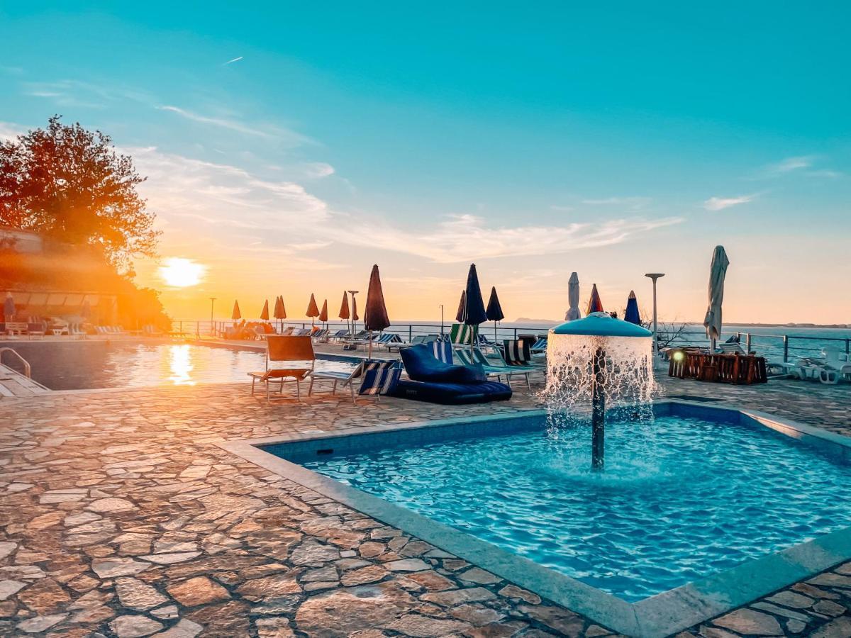 Aqua Holiday Apartments Vlorë Eksteriør billede