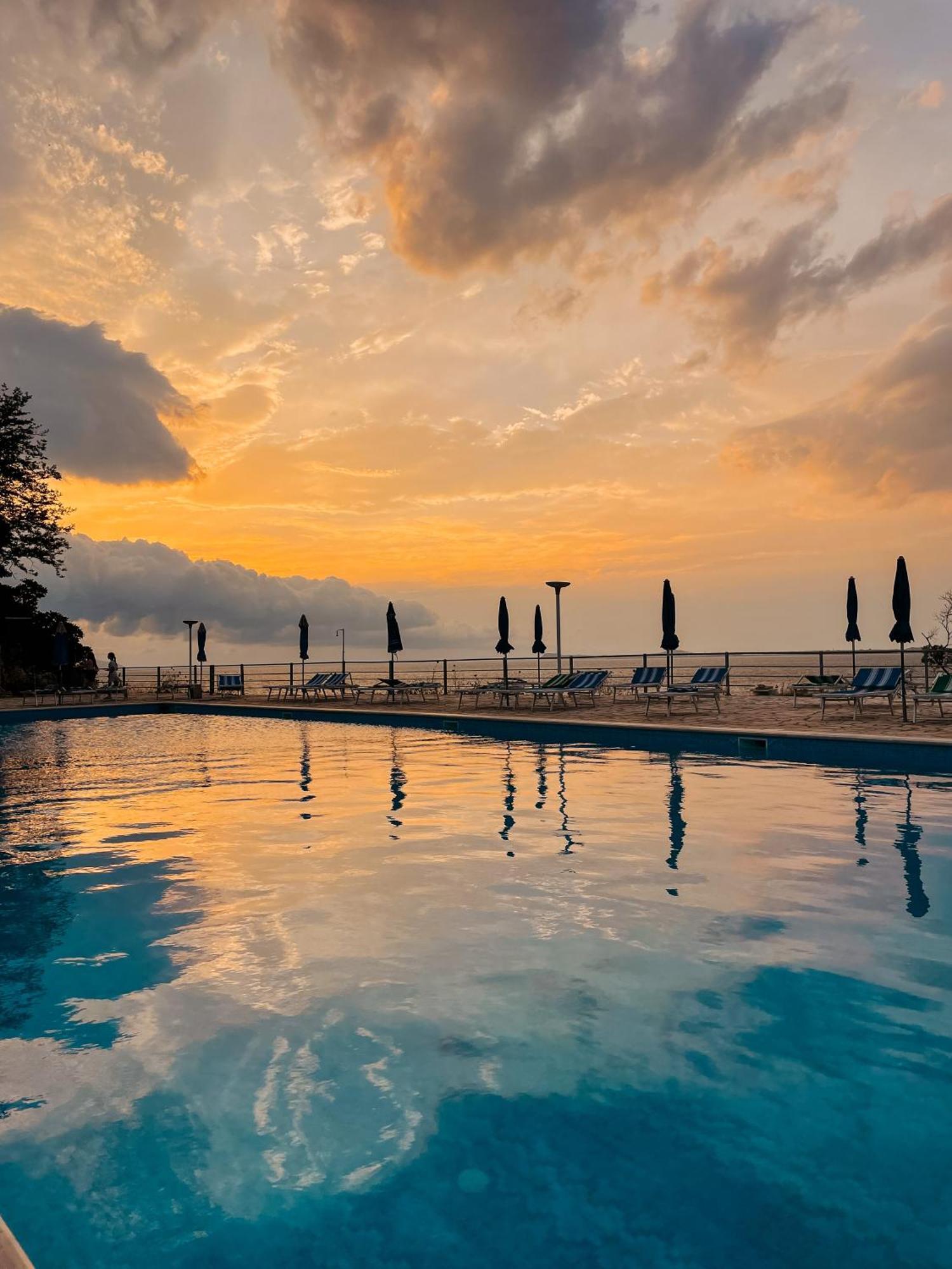 Aqua Holiday Apartments Vlorë Eksteriør billede