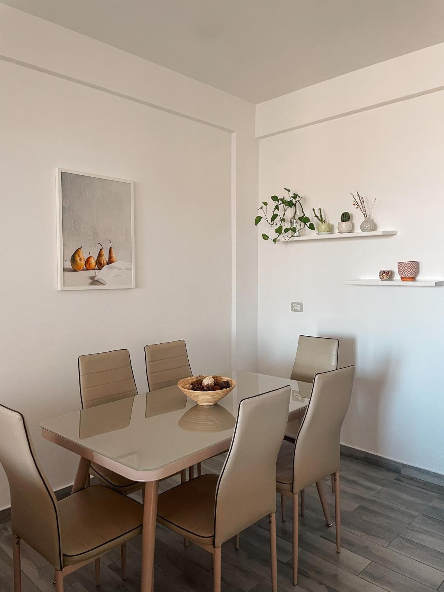 Aqua Holiday Apartments Vlorë Værelse billede