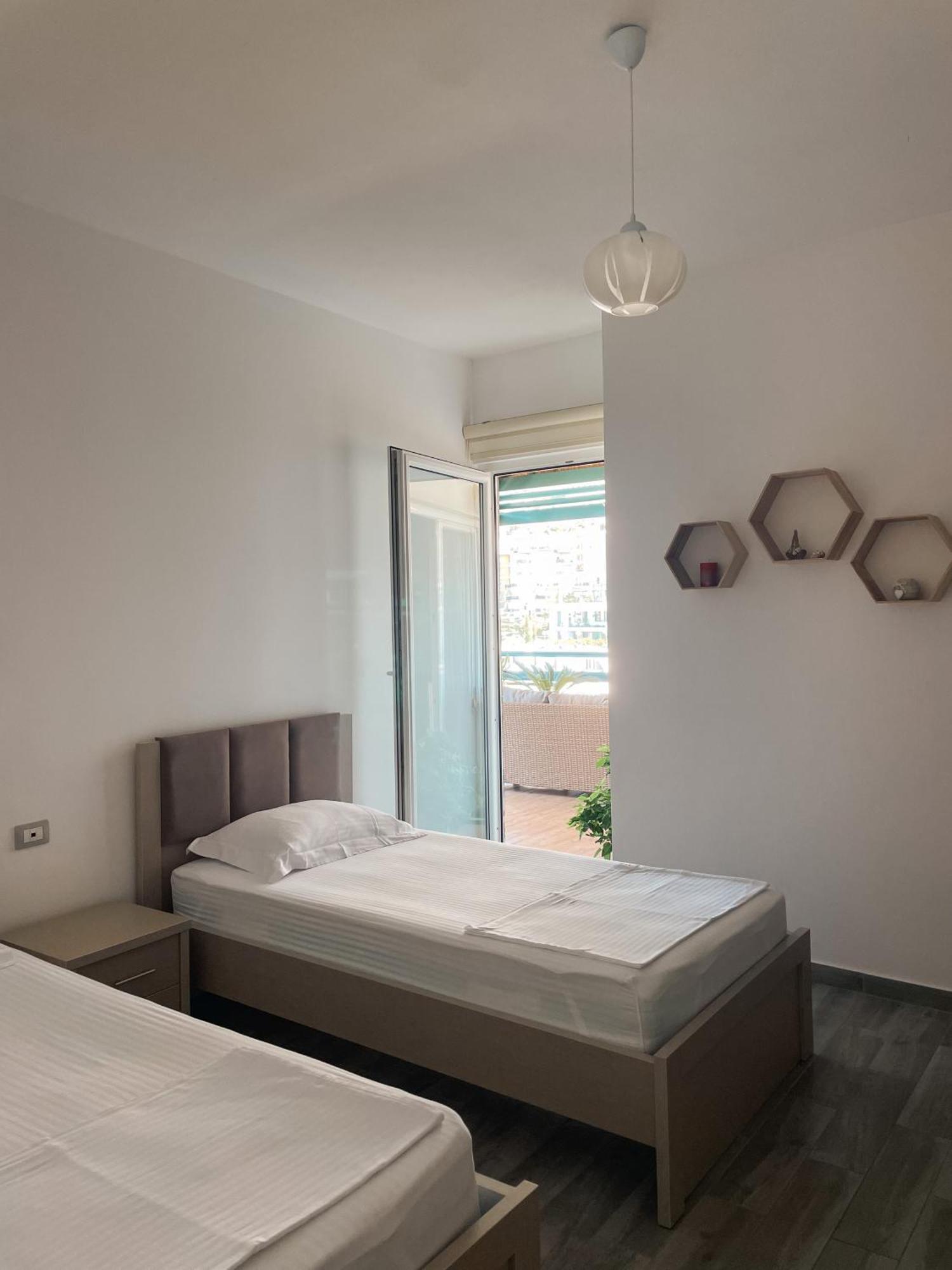 Aqua Holiday Apartments Vlorë Værelse billede